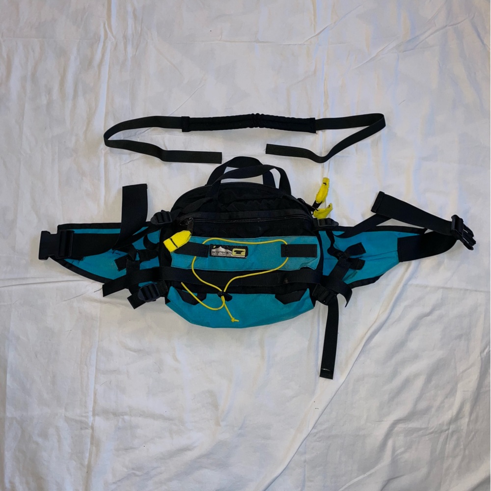 Mountainsmith Lumbar Bag with Shoulder Strap